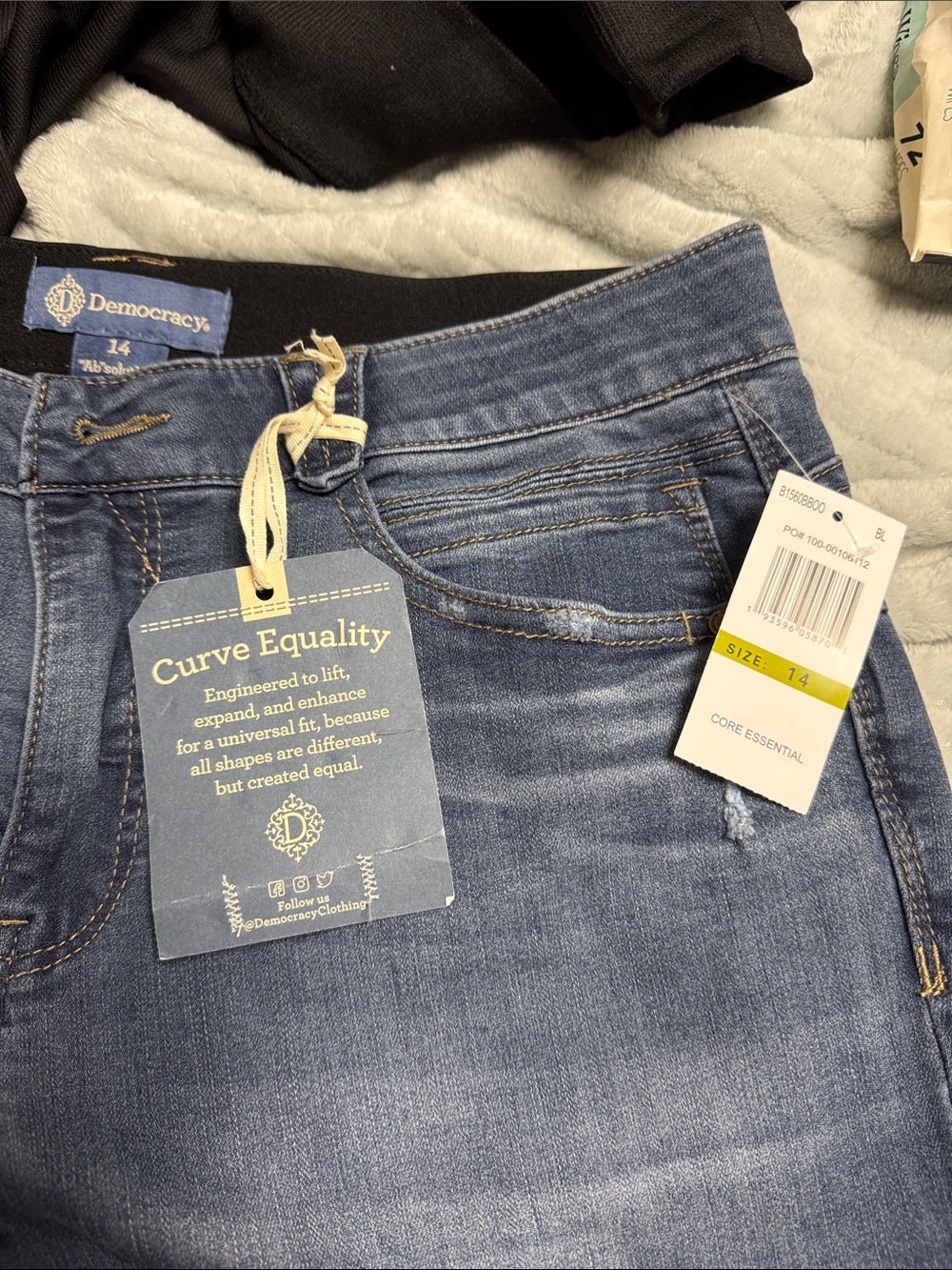 Democracy Women's Medium Blue Stretch Jeggings